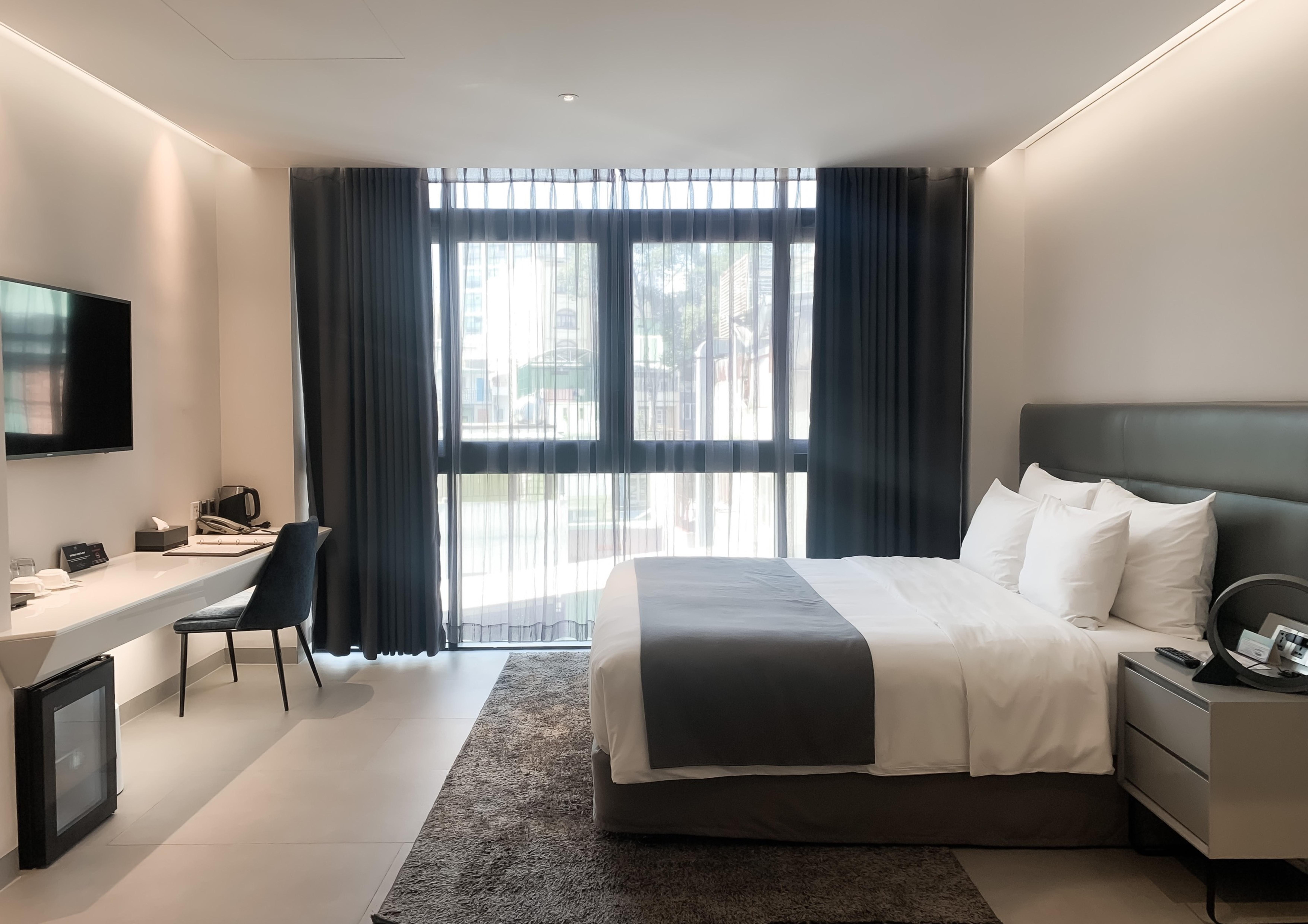 M Hotel Saigon Хошимин Экстерьер фото